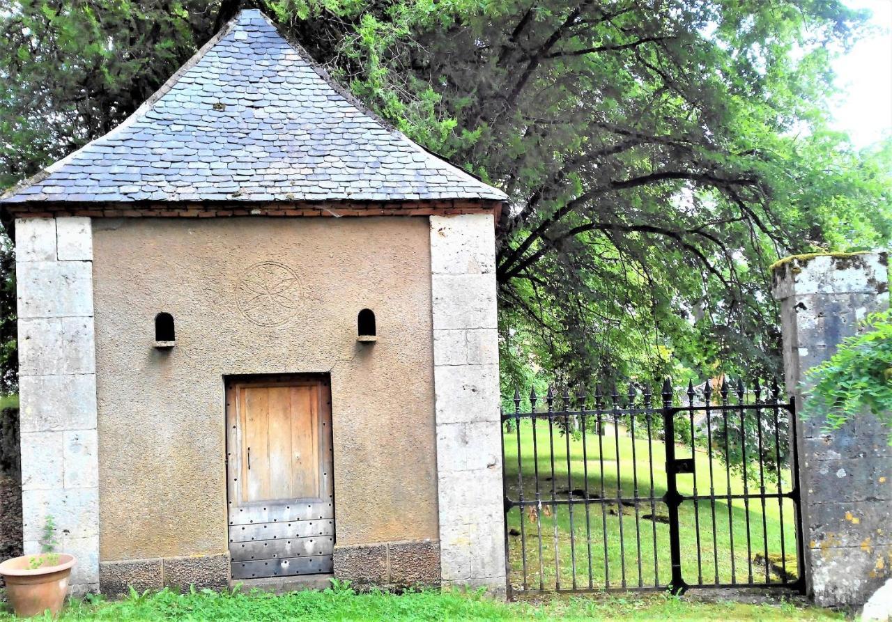 La Chapelle Du Chateau Lagarrigue Strenquels Exterior photo